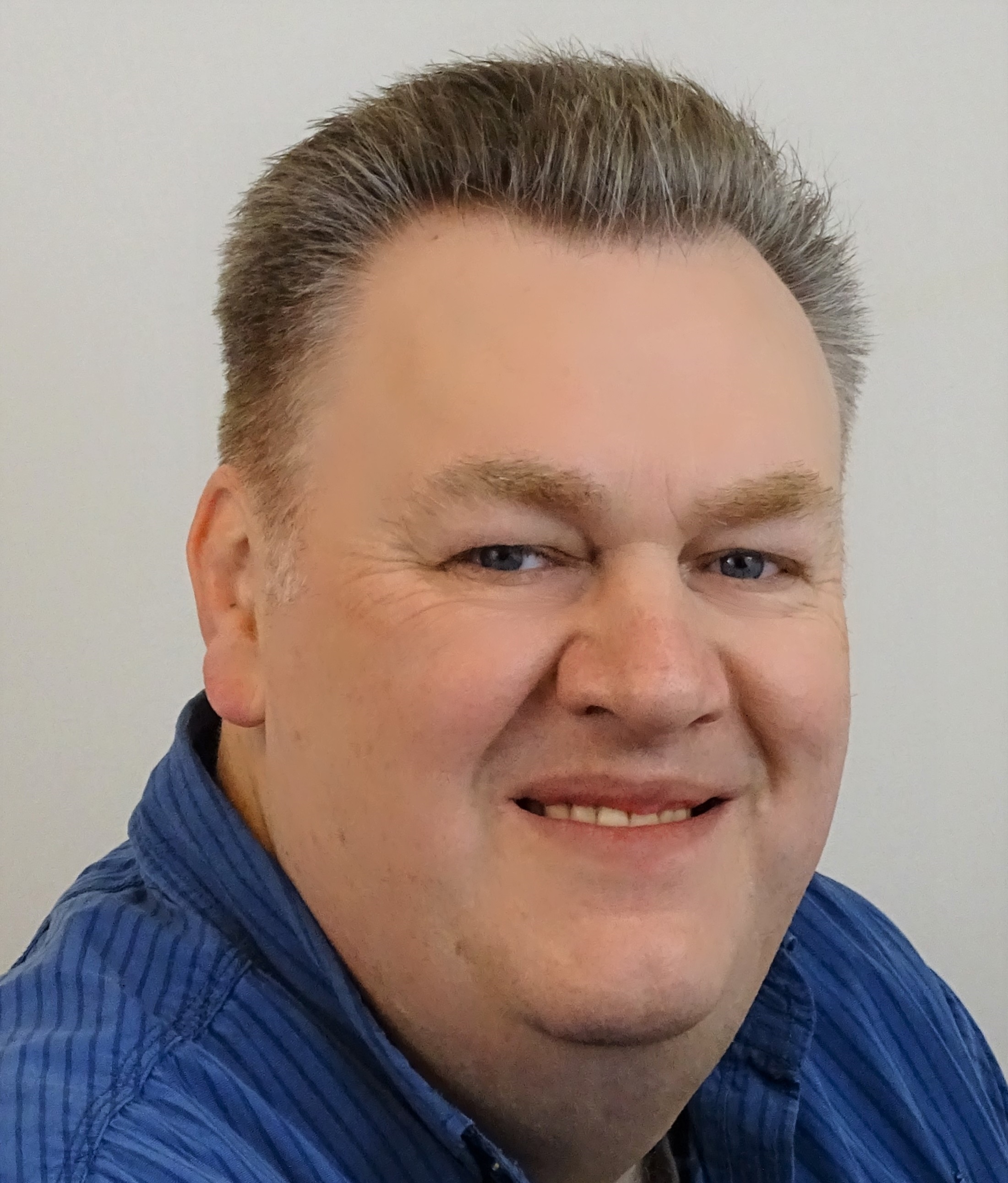 Porträtfoto Jochen Linneberg